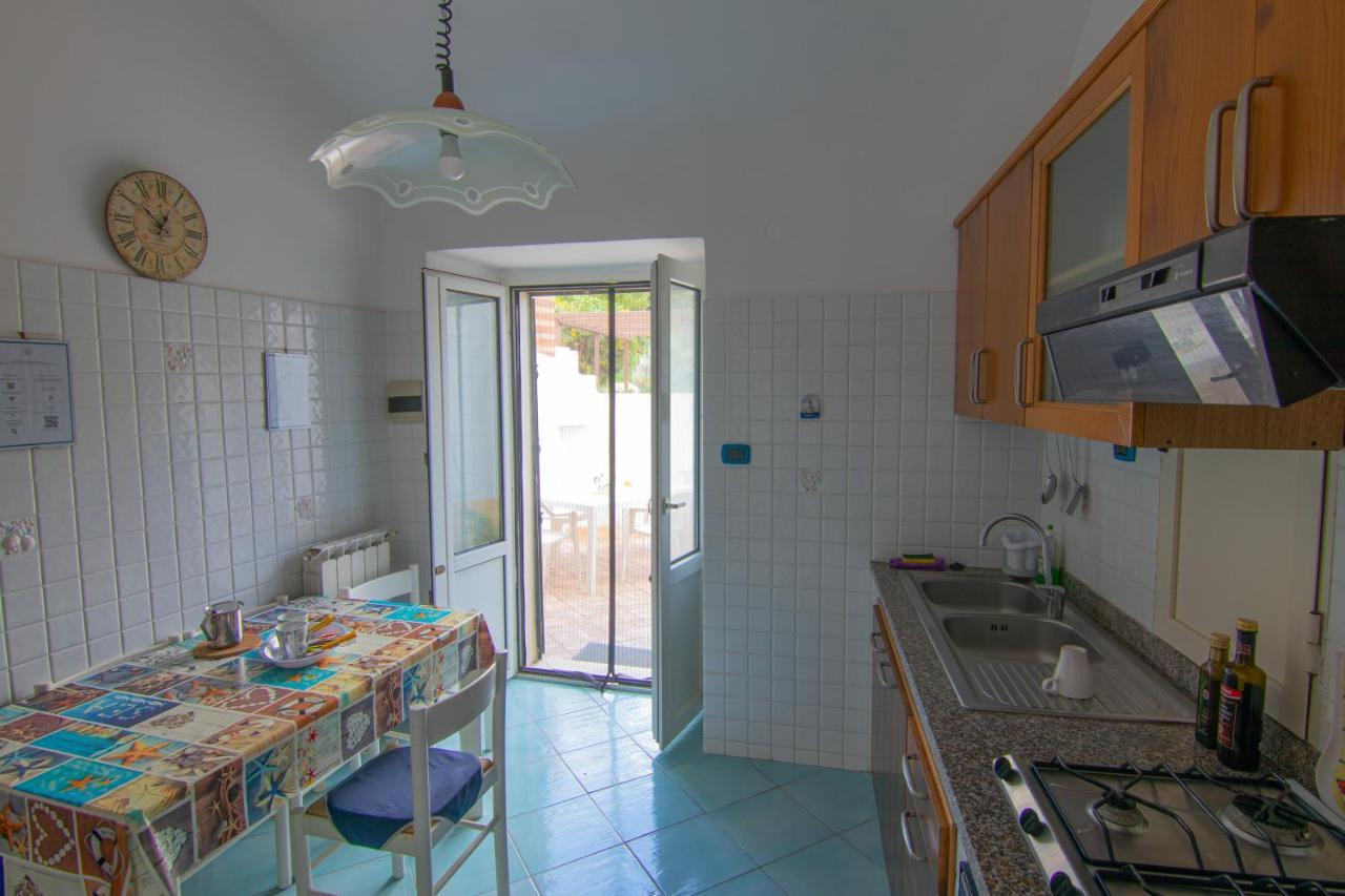 Ponza Holiday Homes - Santa Maria Екстер'єр фото
